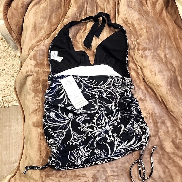 🌟NWT Your Best Look Halter Bathing Suit Top w/ruched ties on both sides Sz 12 - Picture 2 of 7